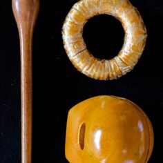 Wooden fish Mõ with bell inviter — fish drum instrument for Buddhist chanting rituals