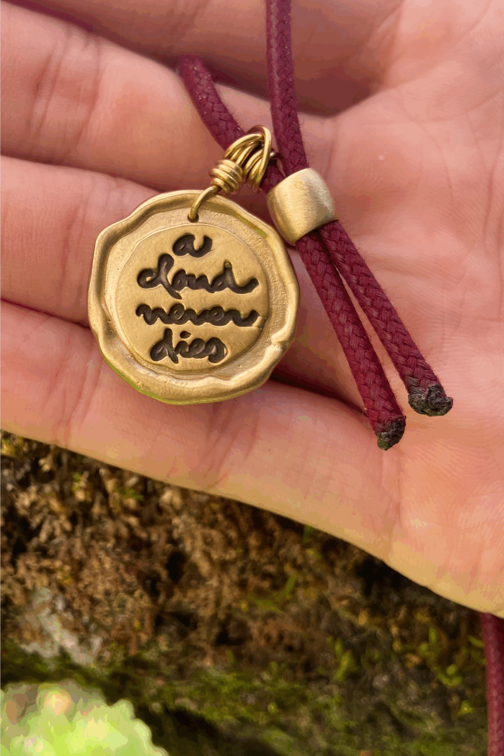 ★plumvillage★ Plum-Village-pendant_A-Cloud-